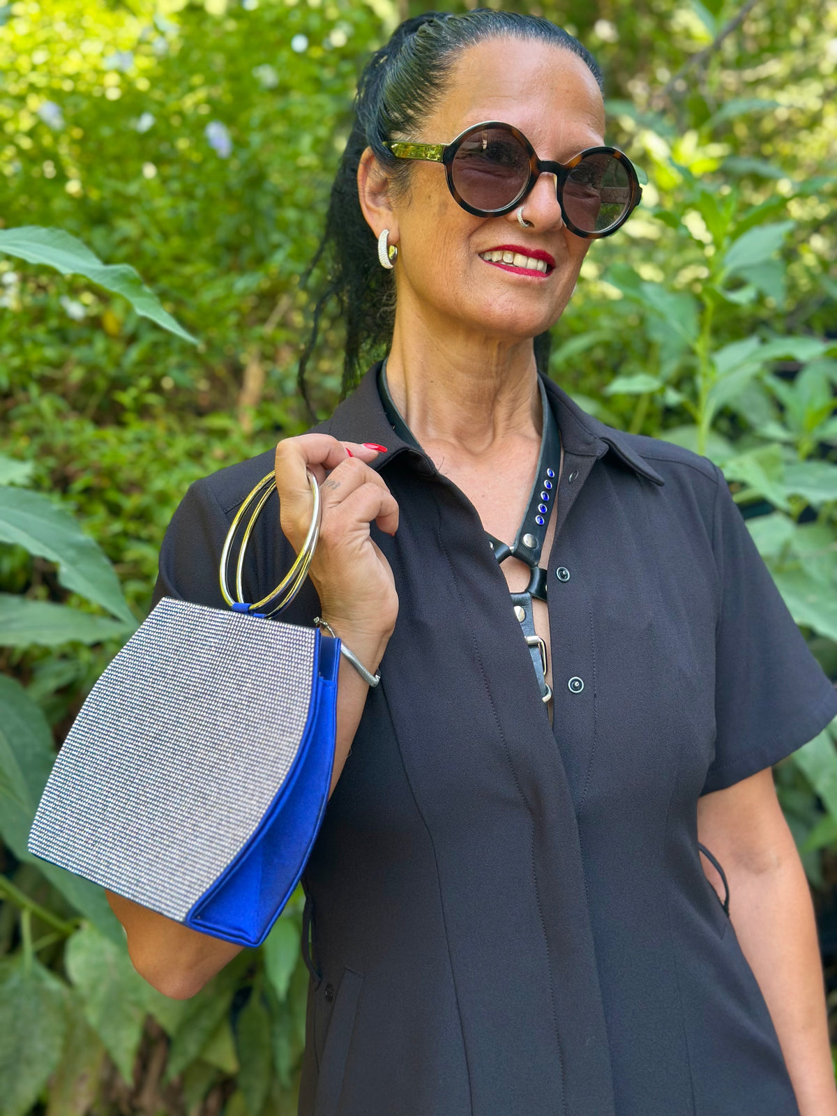 BlinkyBlue – Blaue Strass Handtasche