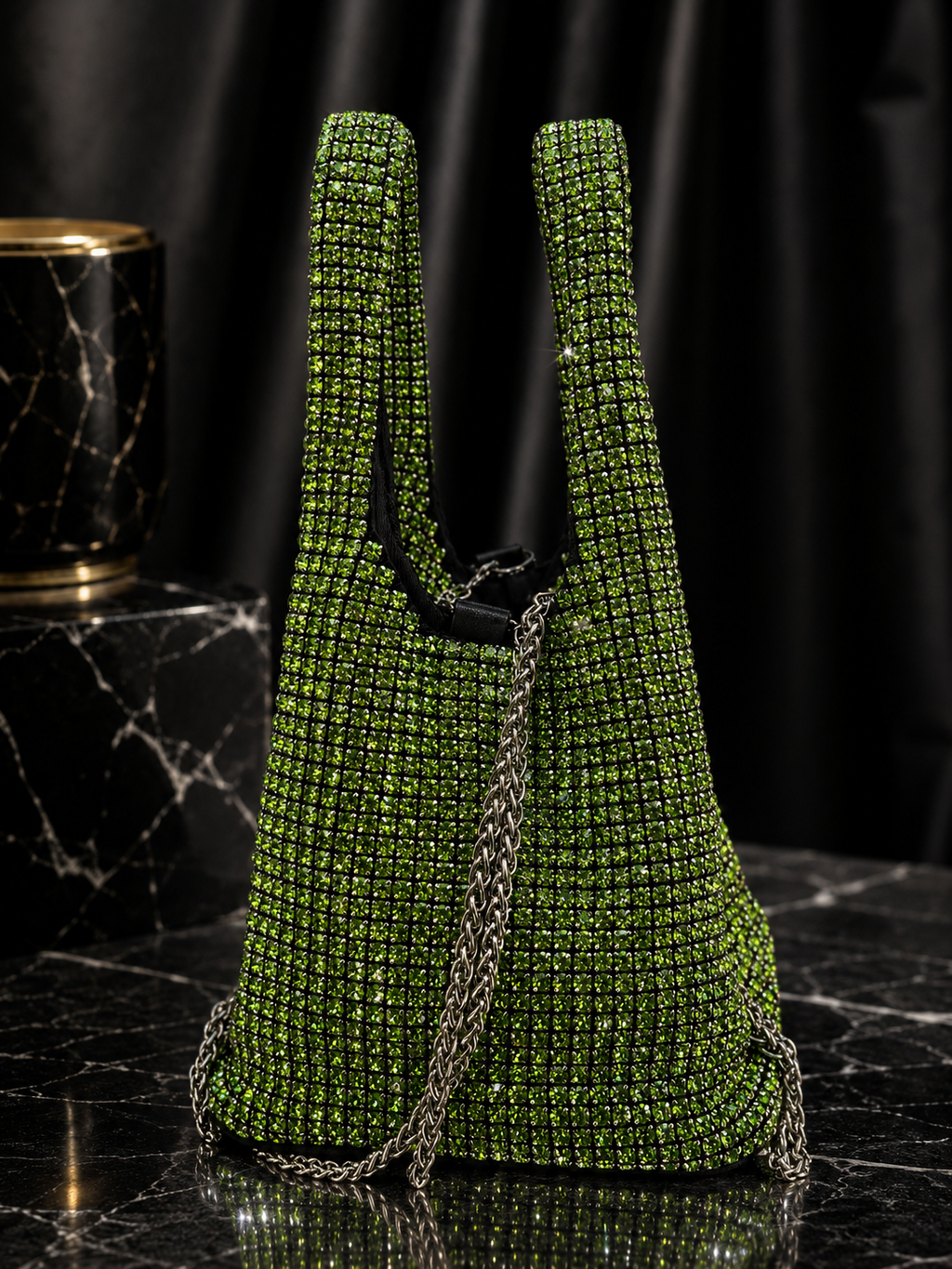 BlinkyGreen – Grüne Strass Handtasche