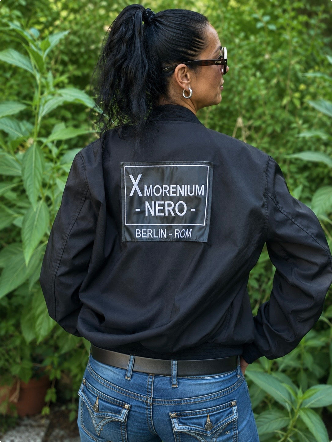 Nero-Bomber – Schwarze Oversize Bomberjacke