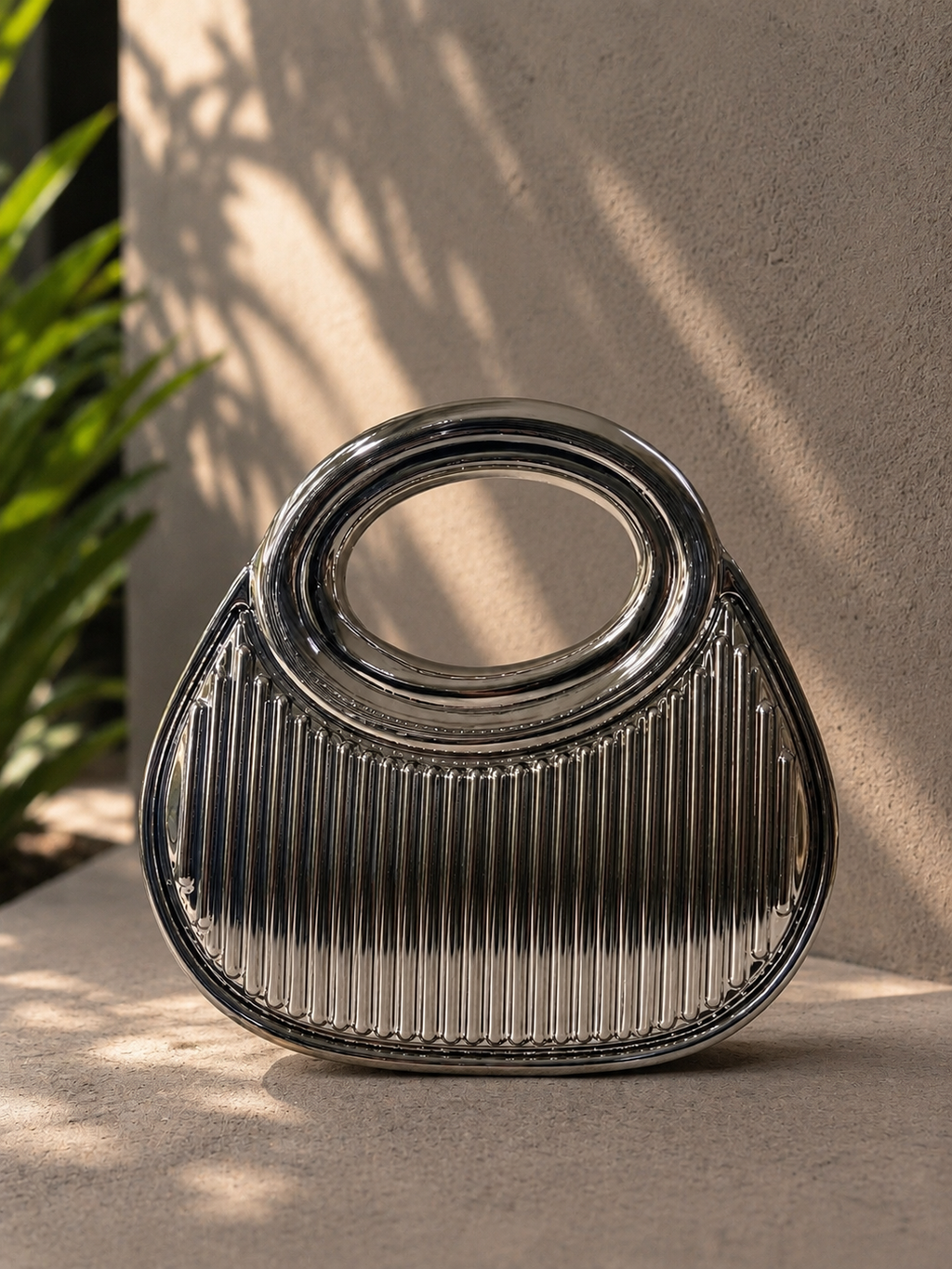 SilverMoon – Silver Metallic Handbag